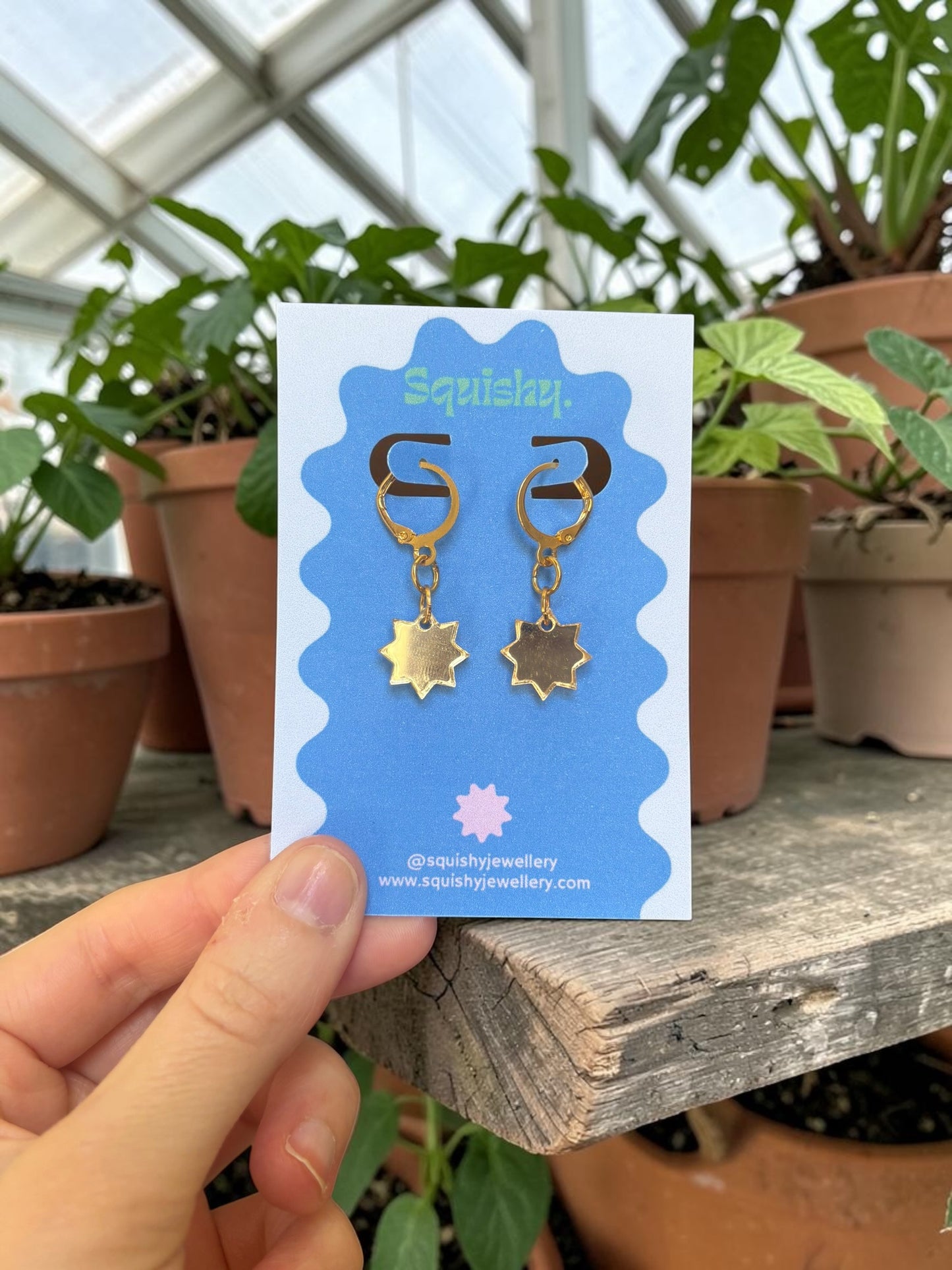 Mini Gold Star Huggie Hoop Earrings – Gallery Pop Celestial Jewellery