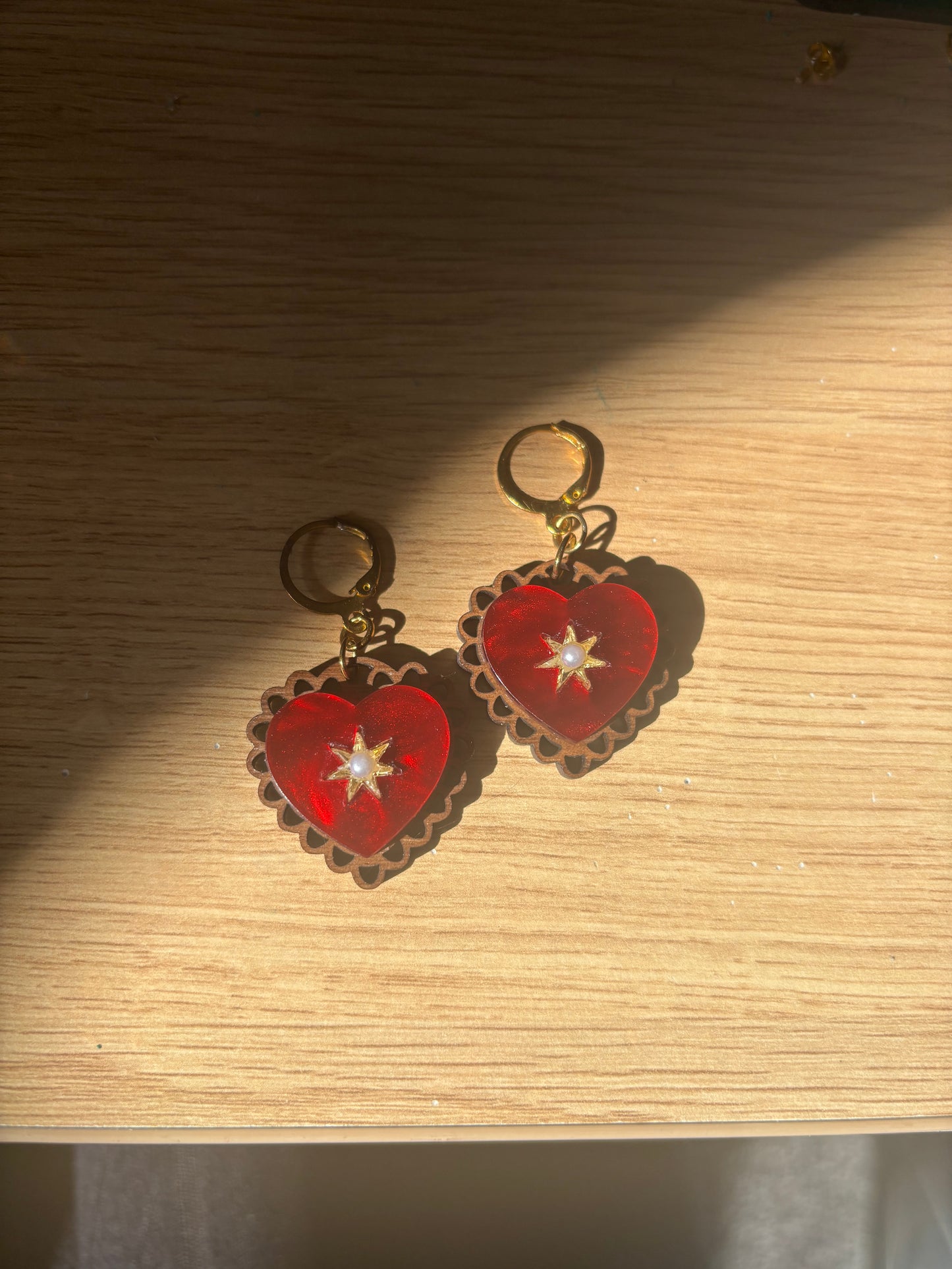 Rococo Red Heart Earrings with Walnut Backing & Gold Star Detail – Acrylic Hoop Jewellery