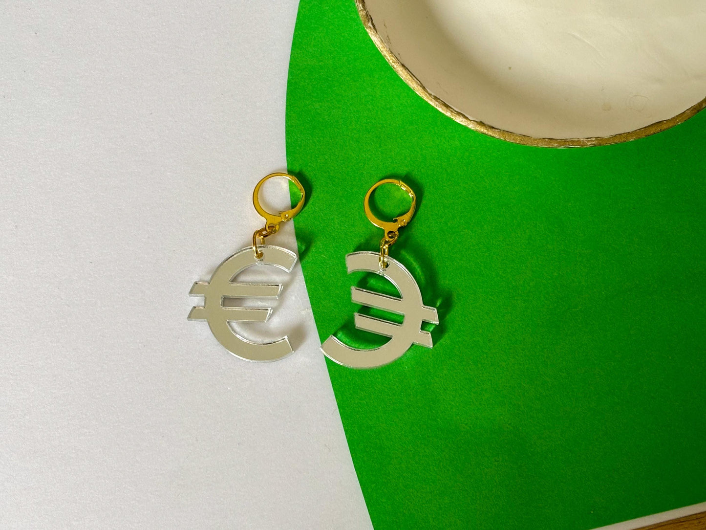 CMAT Euro Earrings Acrylic Mirror Euro Country Sign Statement Merch Earrings Alt Country Pop Y2K Currency Earrings Drag Brexit Political