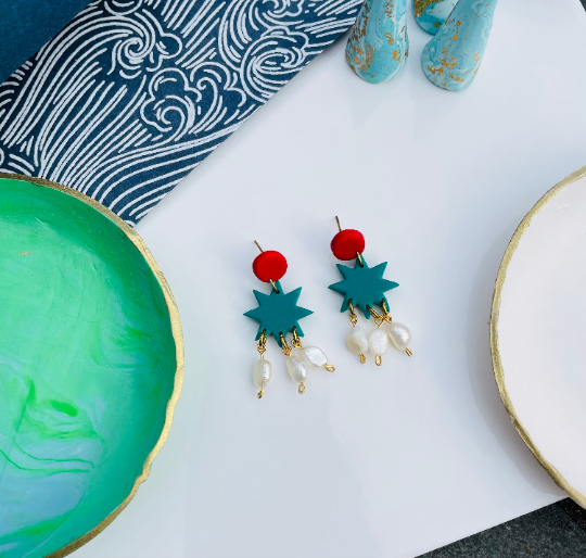 Emerald Green and Ruby Red Pearl Star Drop Bridgerton 'Boleyn' Womens Adult Earrings.