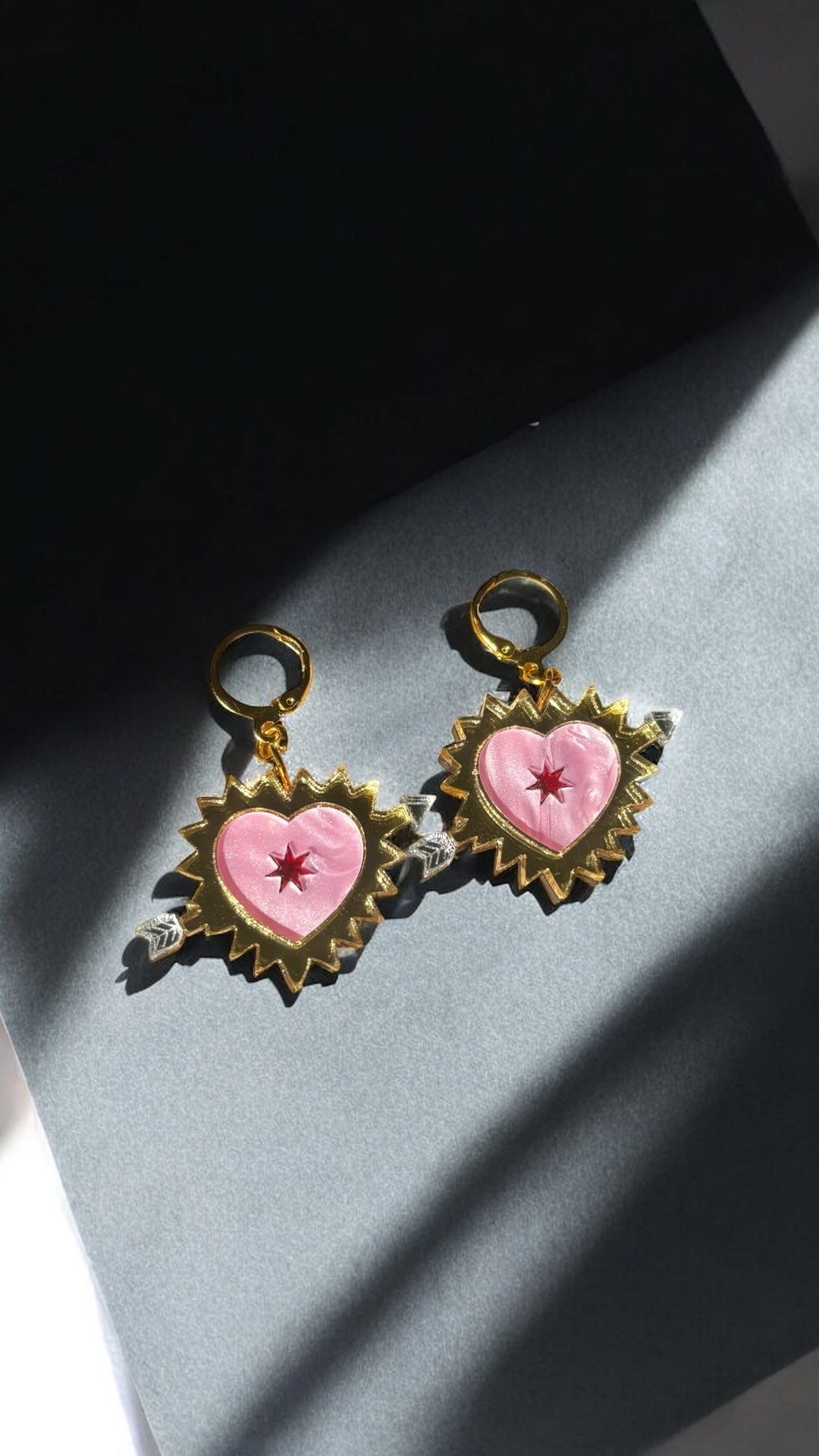 Pink Sacred Heart Earrings – Gold-Plated Huggie Hoops with Arrow Detail