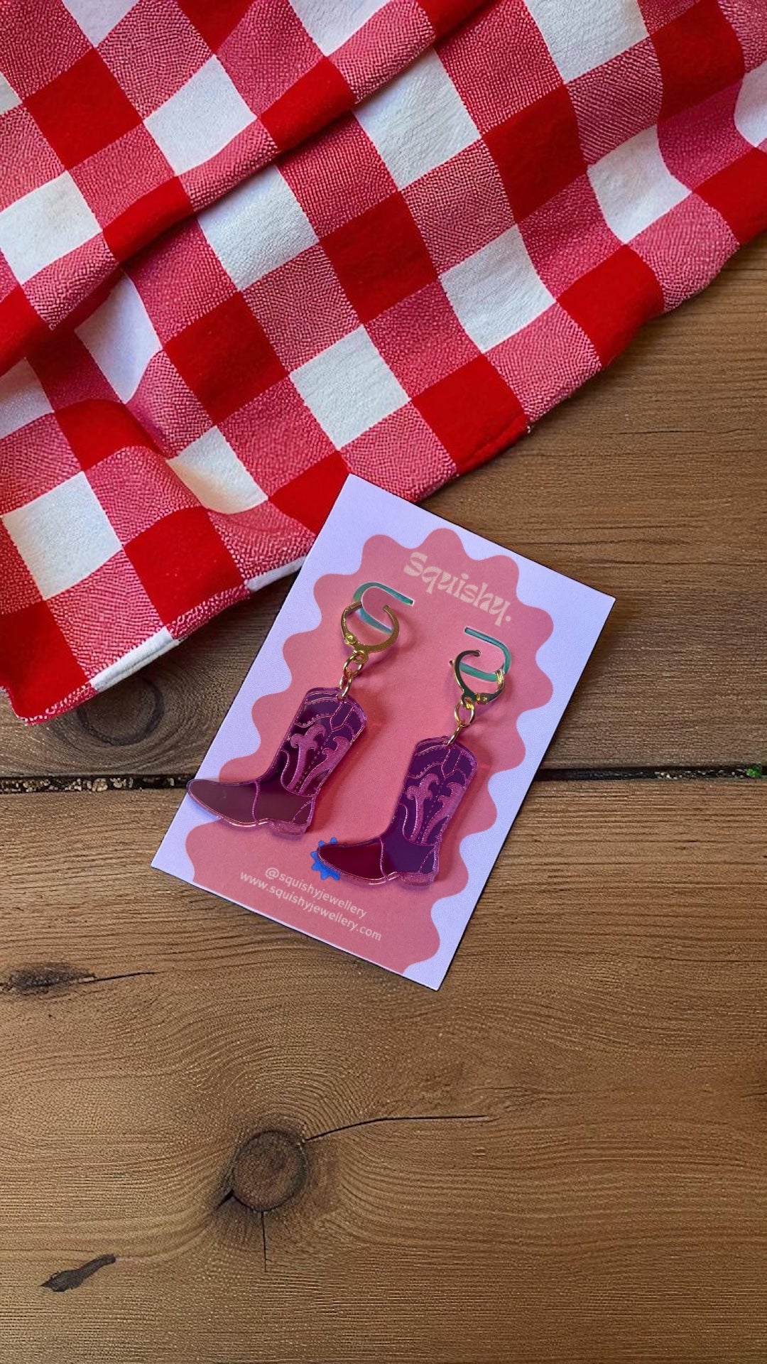 Pink Cowboy Boot Earrings – Western Acrylic Statement Earrings for Cowgirl & Festival Outfits (Copy)