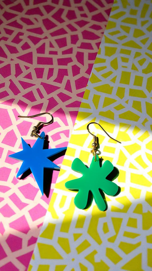 Blue and Green Kiki Bouba Earrings Linguistics Inspired Abstract Acrylic Cognitive Science Jewelry Mismatched Statement Gifts Memphis Milano