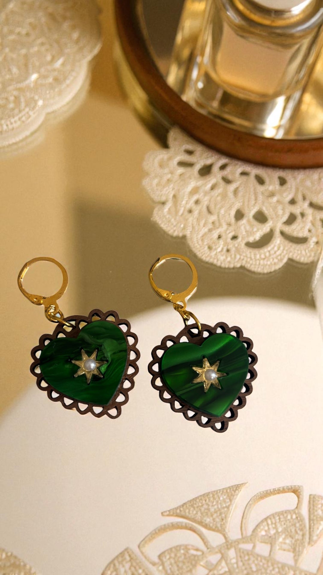Rococo Green Heart Earrings with Walnut Backing & Gold Star Detail – Acrylic Hoop Jewellery