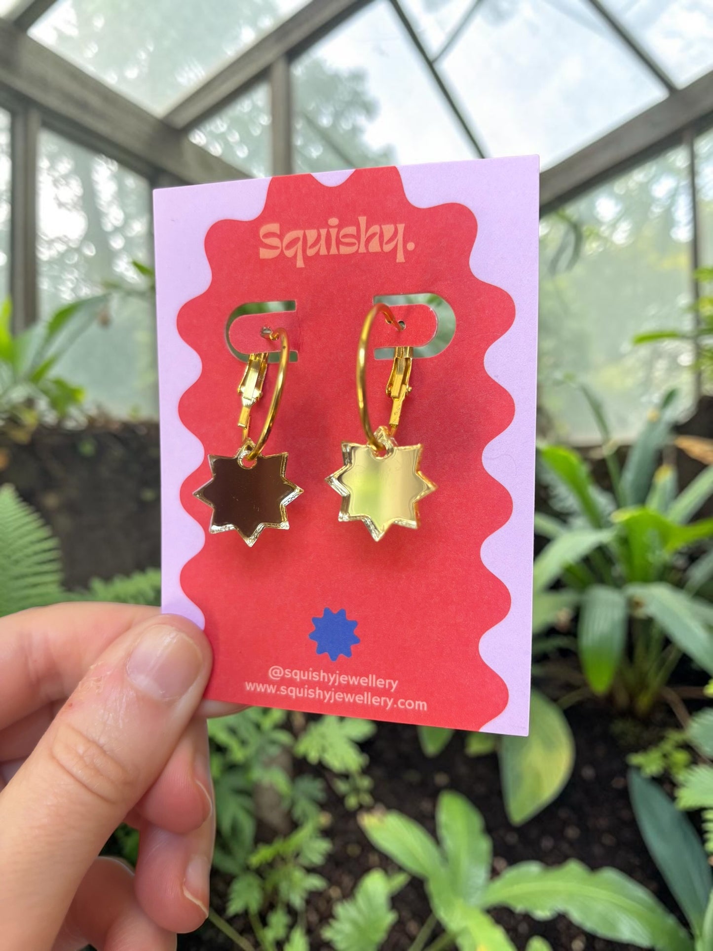 Mini Gold Star Hoop Earrings – Gallery Pop Celestial Jewellery