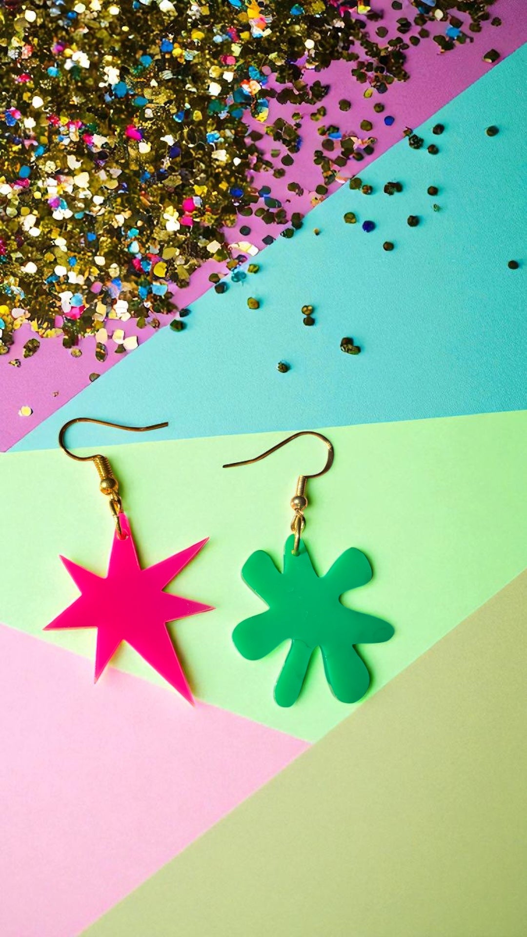 Pink and Green Kiki Bouba Earrings Linguistics Inspired Abstract Acrylic Cognitive Science Jewelry Mismatched Statement Gifts Memphis Milano