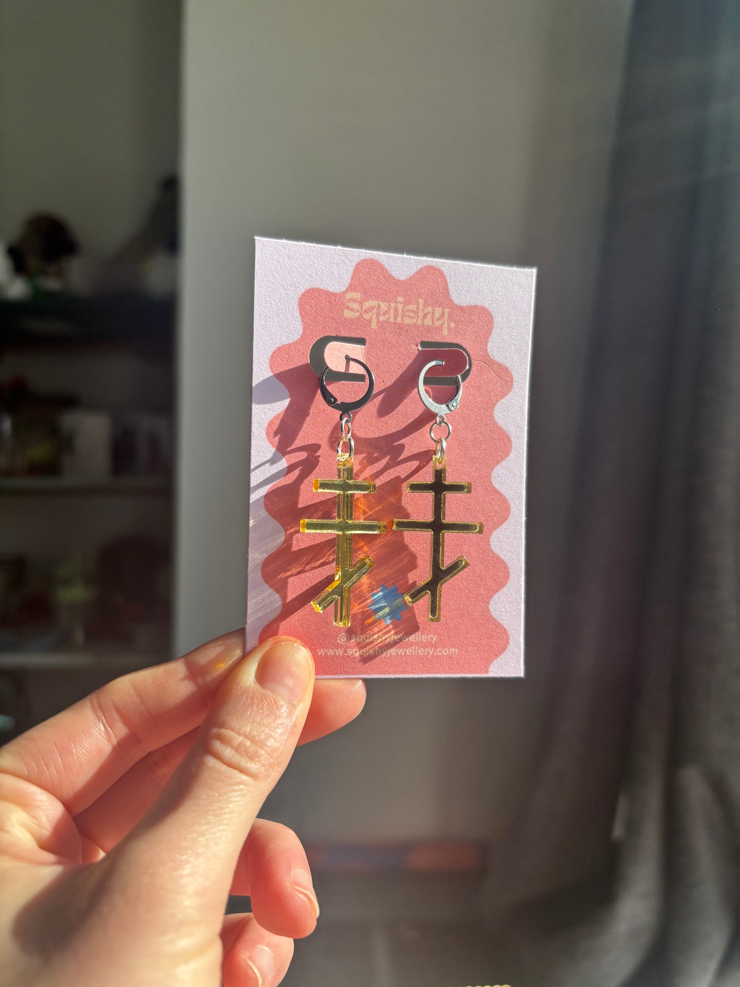 Heated Rivalry Inspired Ilya Rozanov Cross Earrings – Russian Orthodox Style Symbol – Fandom Jewellery – Gold Mirror Acrylic Earrings – Hockey Romance Fan Gift