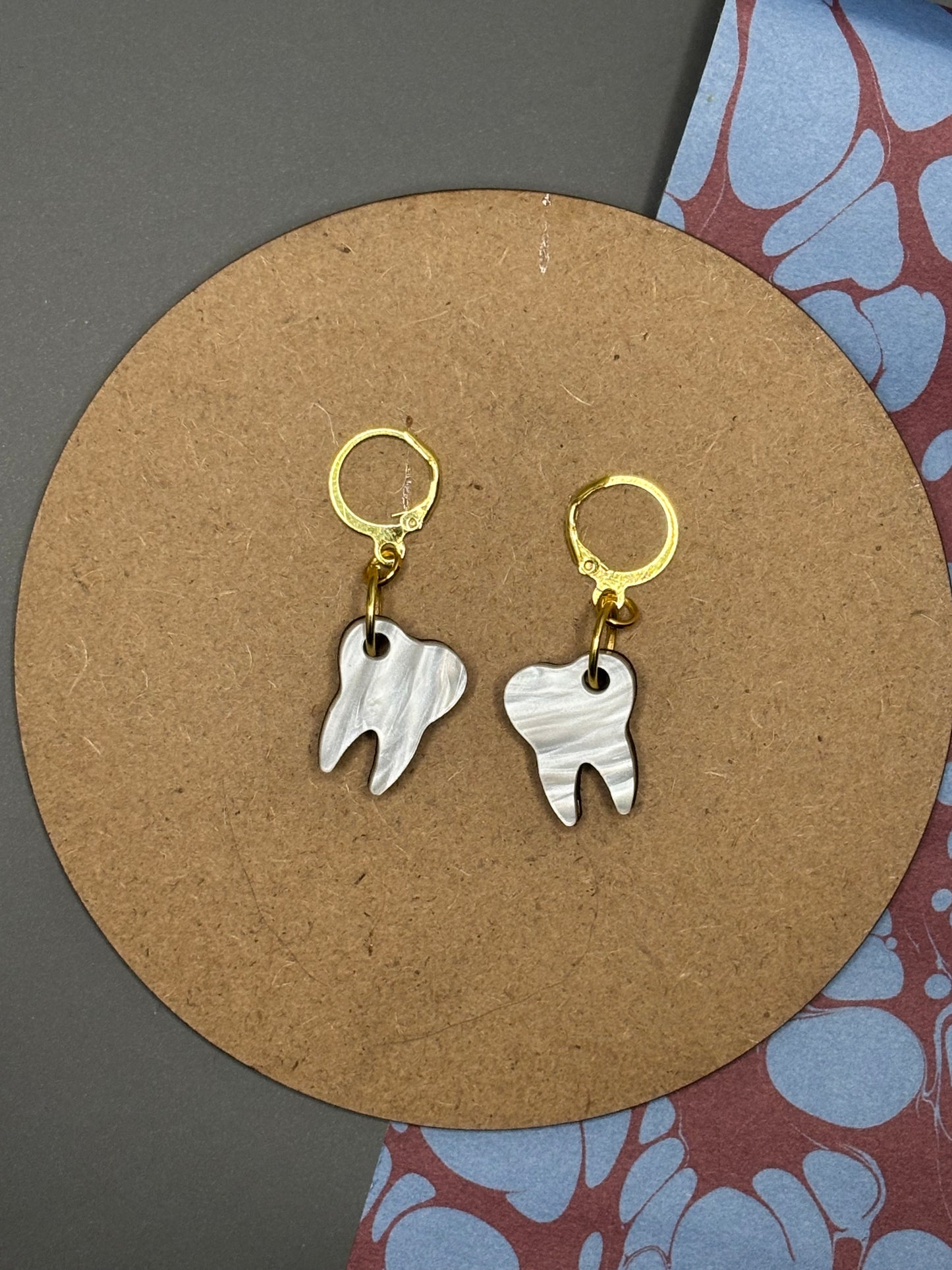 White Tooth Earrings Alternative Acrylic Goth Girls Molar Anatomy Weird Halloween Cute Style | Molar Dangle Earrings with Gold Huggie Hoops