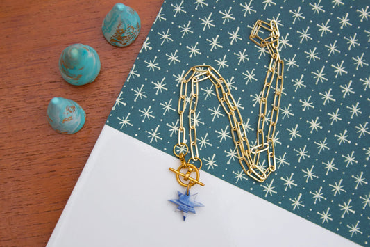 Blue, White & Gold Marbled Star Necklace – Small Star Pendant, Polymer Clay Jewellery, Y2K Celestial Aesthetic, Handmade Gift