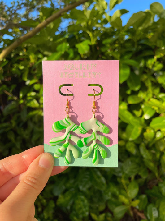 Green & White Marbled Monstera Leaf Earrings – Acrylic Botanical Nature Cheese Plant Statement Jewellery | Handmade Plant Lover Gift