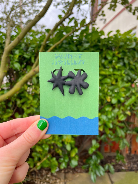 Black "Kiki & Bouba" Polymer Clay Stud Earrings – Linguist Scientist Gift | Abstract Shape Earrings, Nerdy Kitsch Jewelry, Y2K Aesthetic